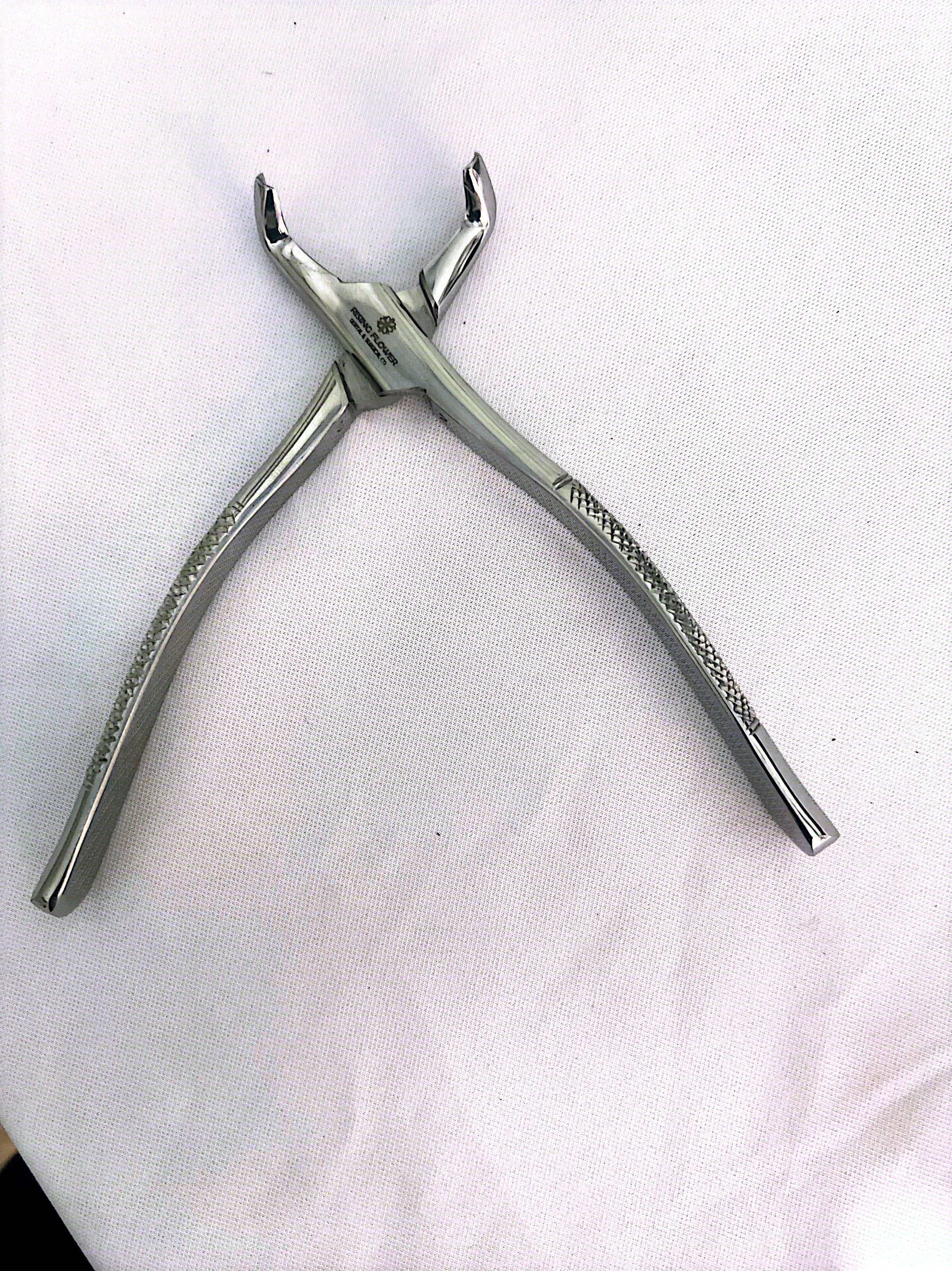 222 American Extraction Forceps, Lower Wisdom
