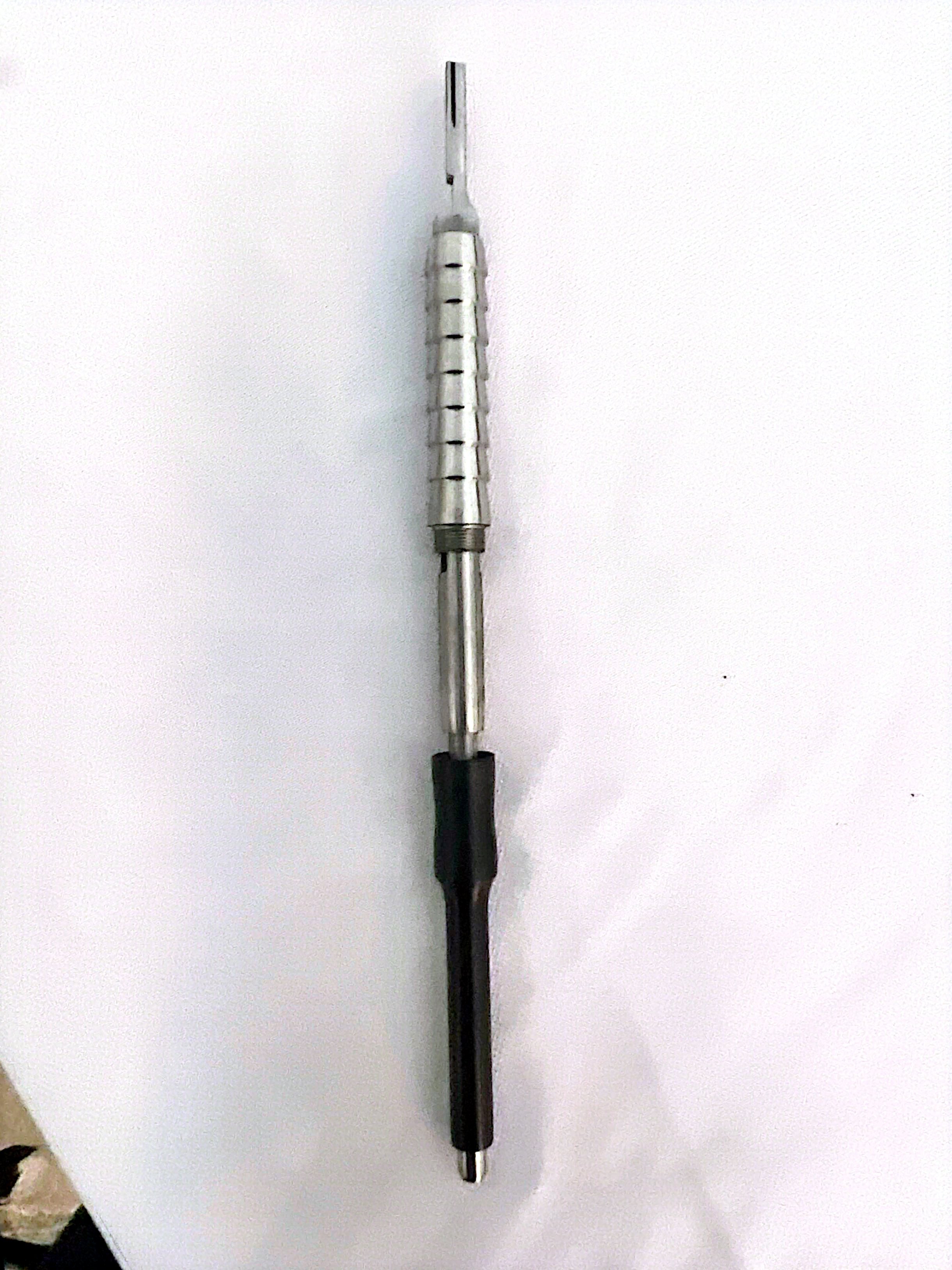 No. 3 Scalpel Handle (BP Handle) with Push-Button Blade Remover