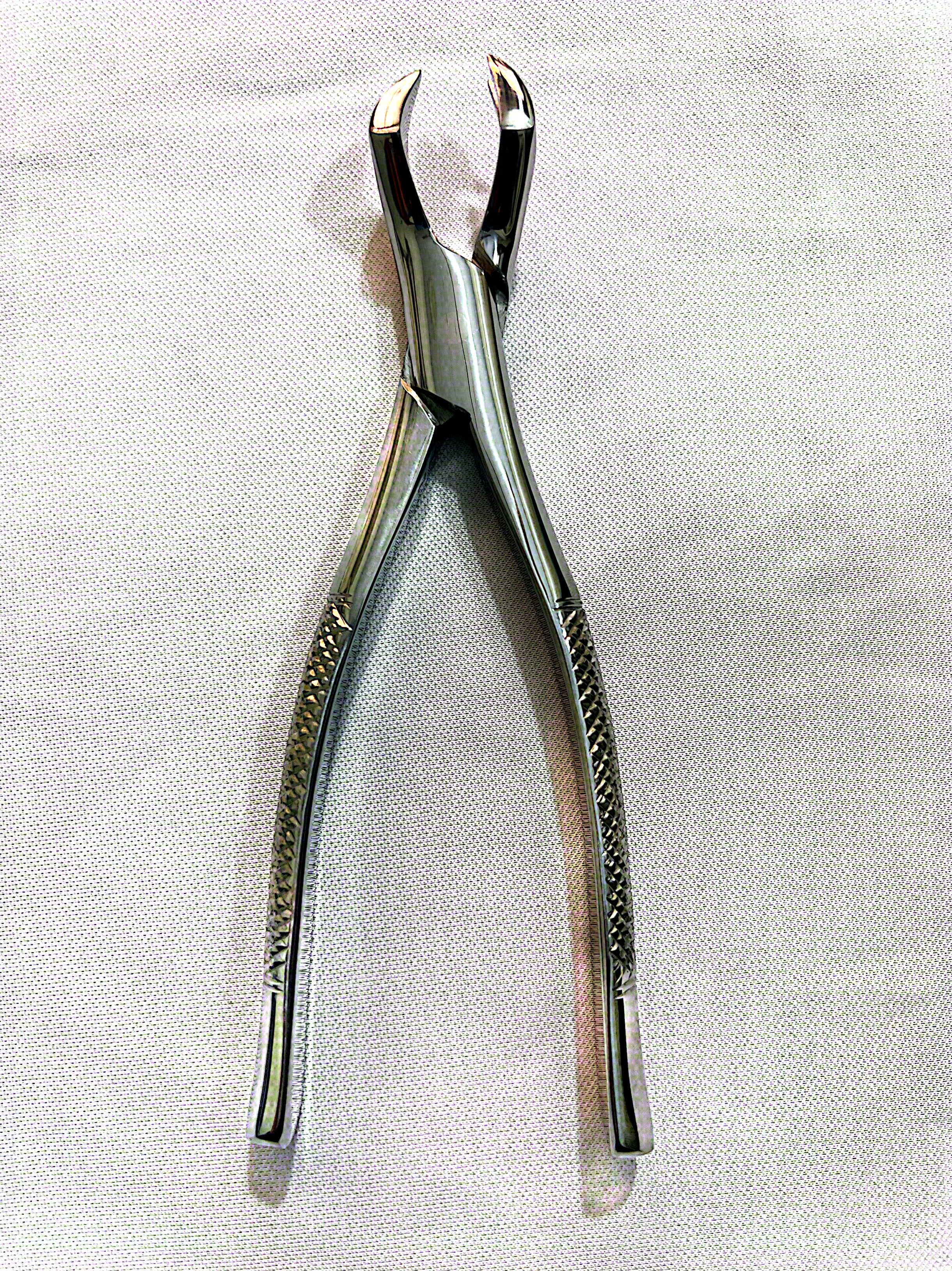 88L Left Upper Molar Extraction Forceps