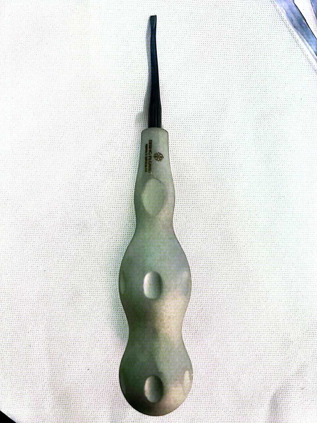 Cryer Elevator left and Right