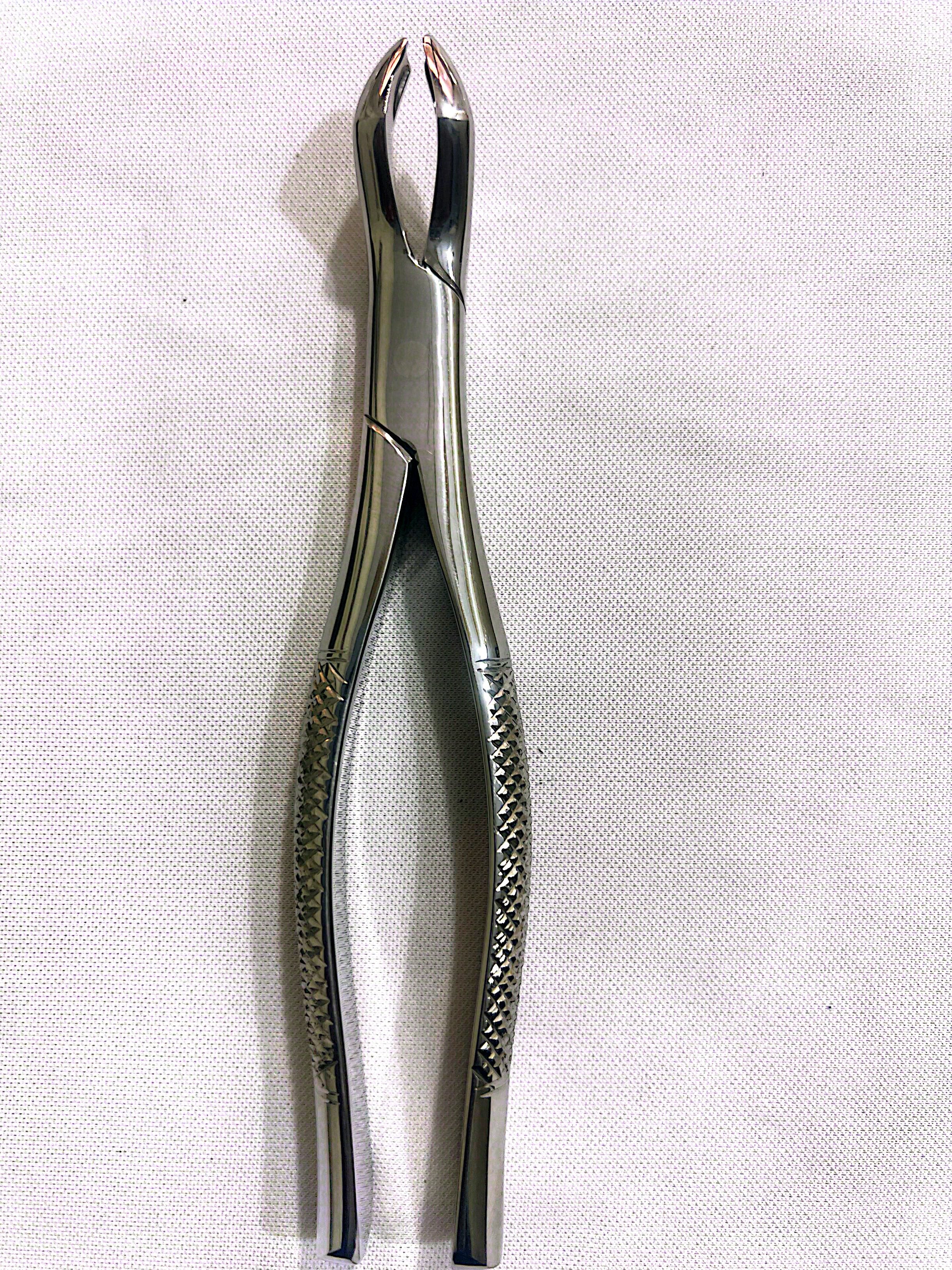 #10S Extraction Forceps